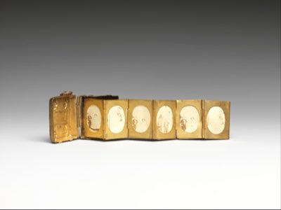 Objets sacrés : le voyage vers l'au-delà dans l'Égypte ancienne