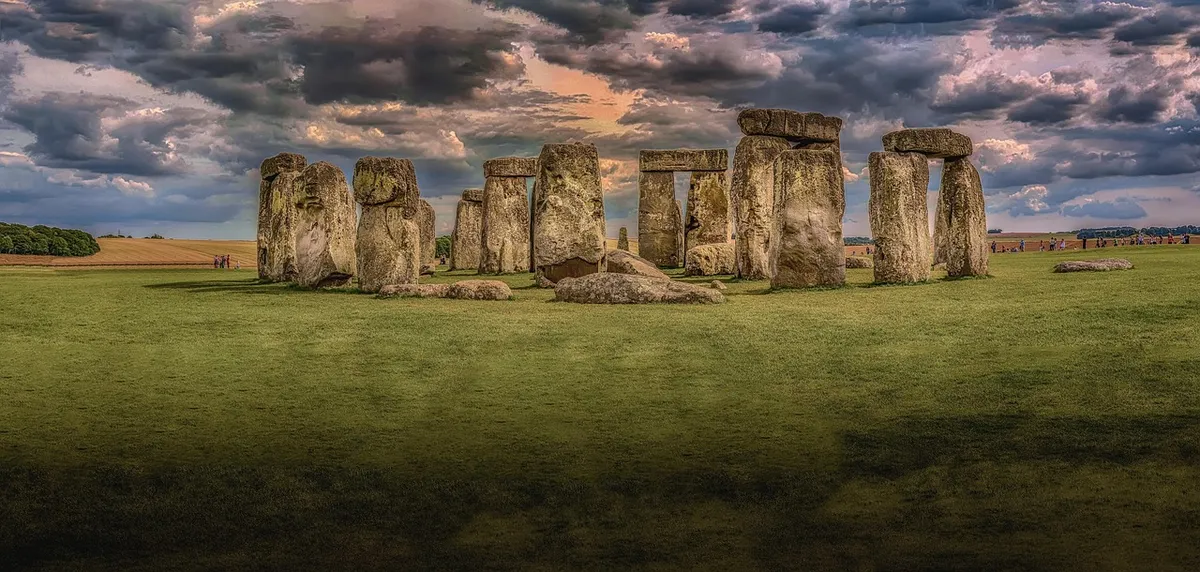 stonehenge, monument, architecture, salisbury plain, ancient, world heritage, unesco, historic, monolith, monolithic structures, prehistoric, sundial, mounds, m